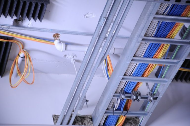 Instalace elektrických rozvodů v novostavbě